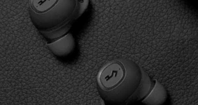 YX1 WIRELESS EARPHONES gallery image 1
